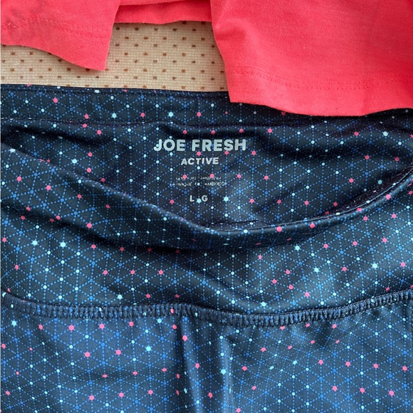 3/$20 Joe Fresh Workout Set - Picture 7 of 7